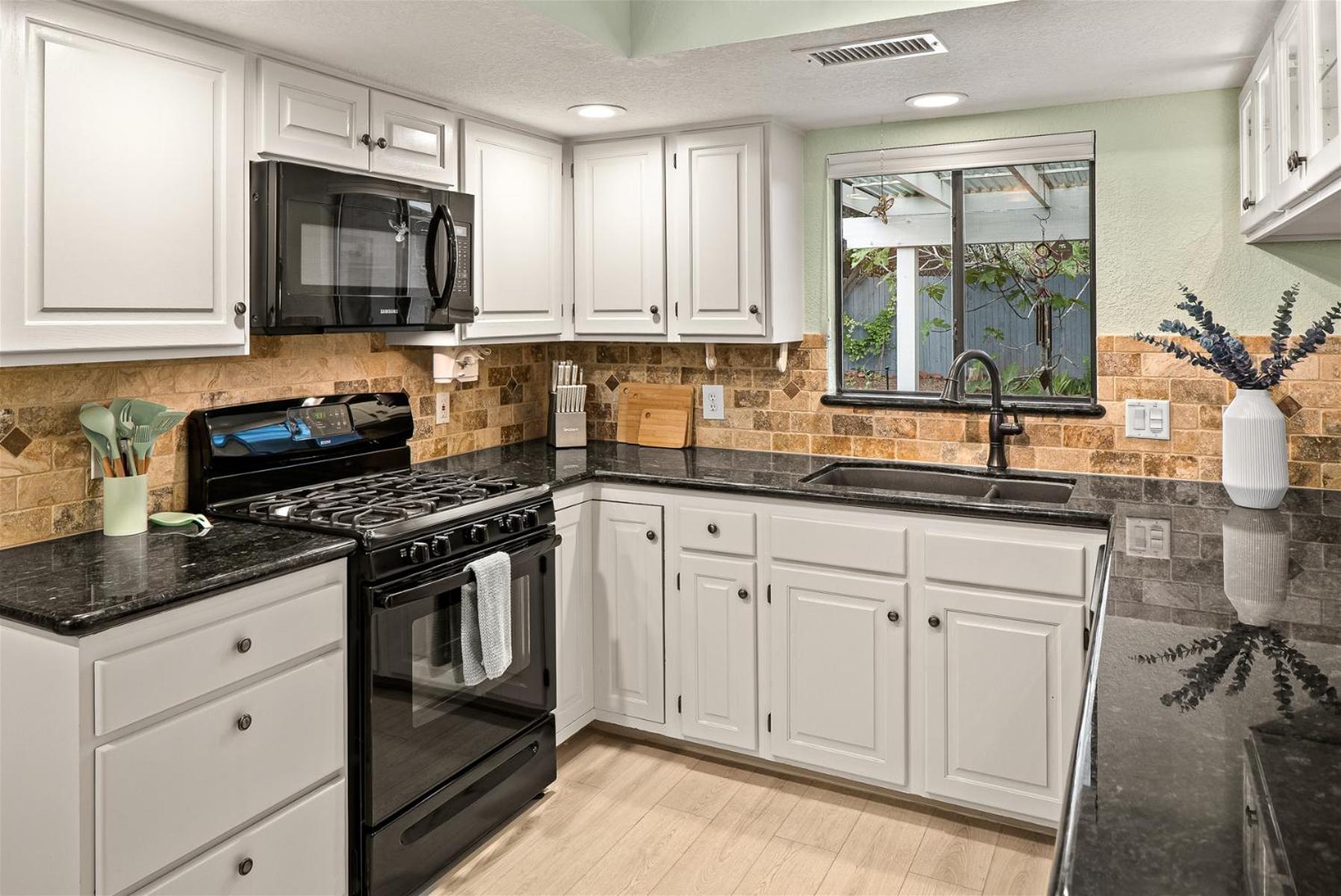 Spacious W Sedona 4 Bedroom Contemporary House! Exteriör bild